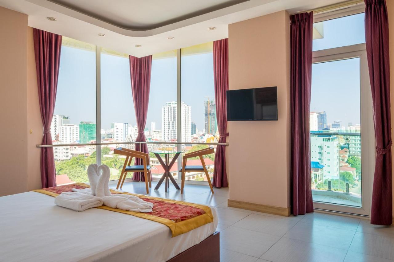 Colina Sky Hotel Phnom Penh Extérieur photo