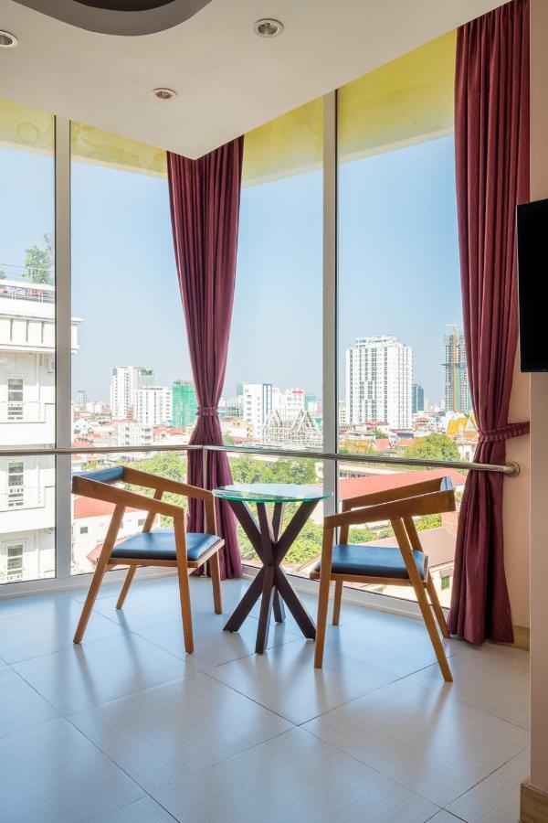 Colina Sky Hotel Phnom Penh Extérieur photo