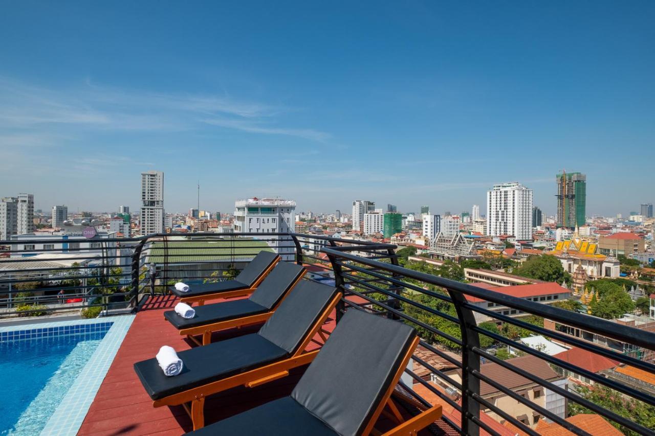 Colina Sky Hotel Phnom Penh Extérieur photo
